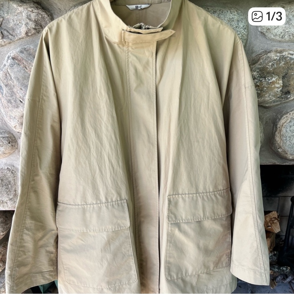 Uniqlo Short Oversized Trench